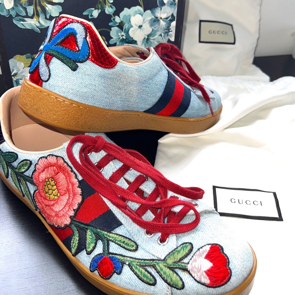 Gucci, Low Top Embroidered Sneakers, Floral Denim Ace, Size 10.5